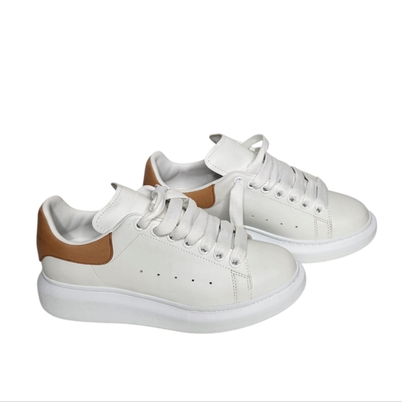 Alexander McQueen New Tech Platform Sneakers - Picture 3 of 13